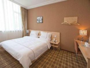 Super 8 Ningxia Road Hotel Qingdao Buitenkant foto